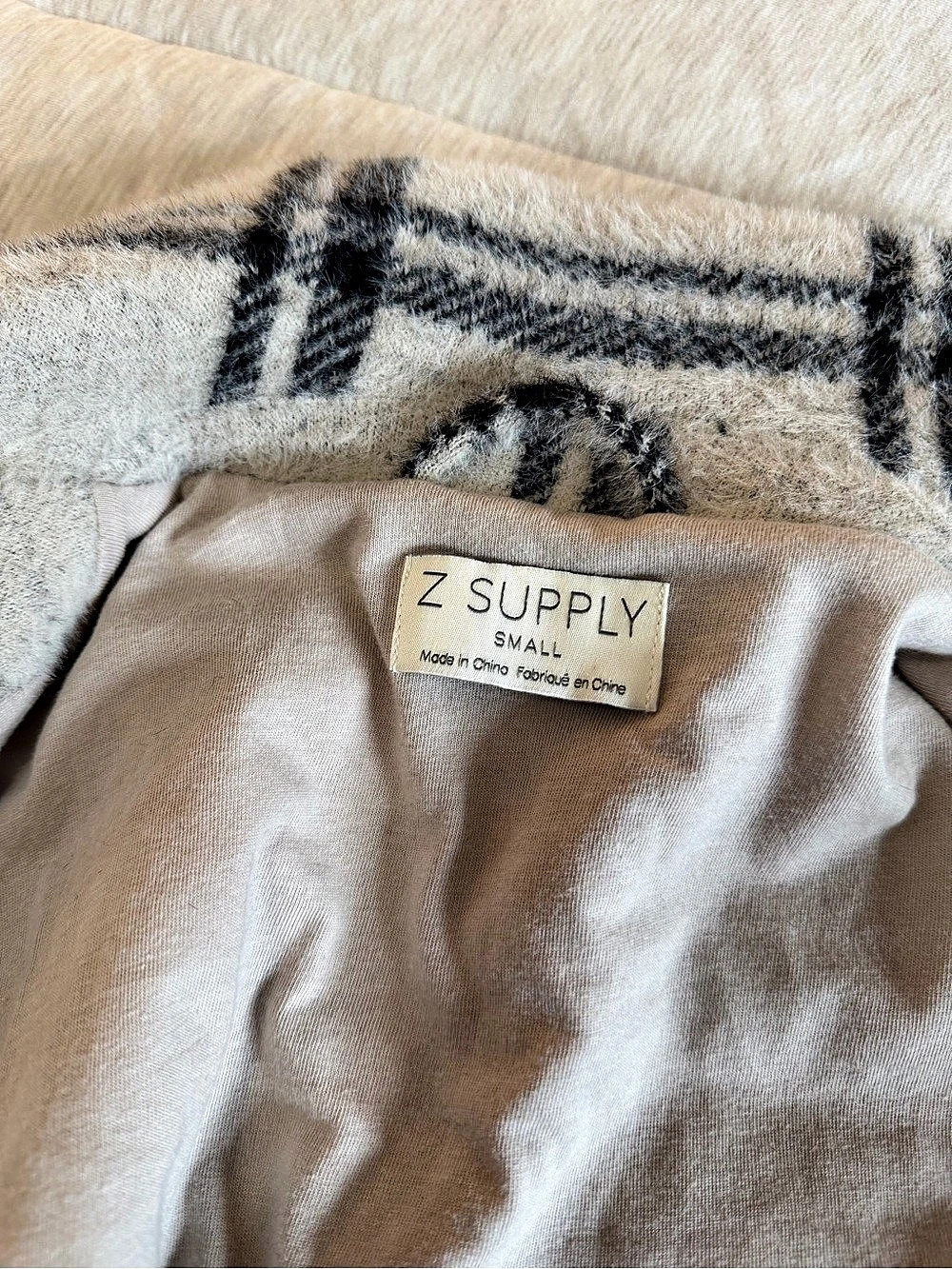 Z Supply Wakefield Plaid Jacket Beige & Black Small - Picture 4 of 6